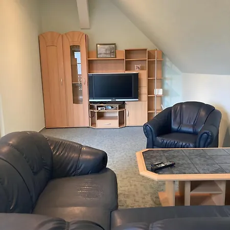 Am Louisenteich * Frauendorf (Oberspreewald-Lausitz)